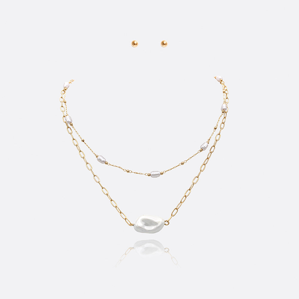 Pearl Pendant Layered Necklace